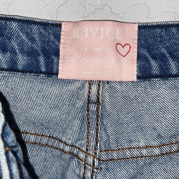 Revice Denim High Rise Light Wash Destroy Distress Button Fly Shorts Size 27 - Picture 7 of 11
